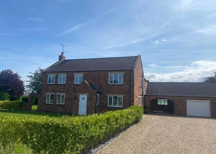 Boundary Farm