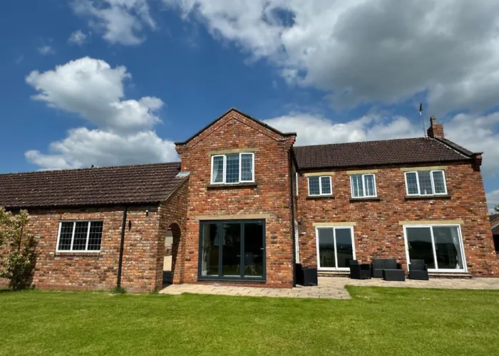 Boundary Farm